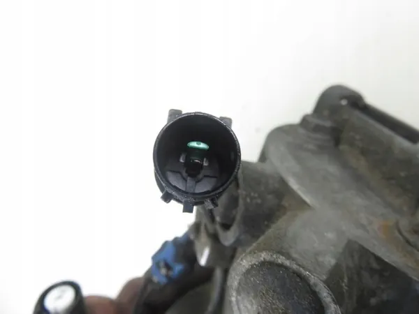 Compresseur de climatisation Mitsubishi OE 7813A068 image 9