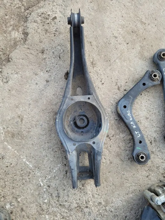 Braccio di Sospensione Posteriore Sinistro Kia Niro I EV image 2