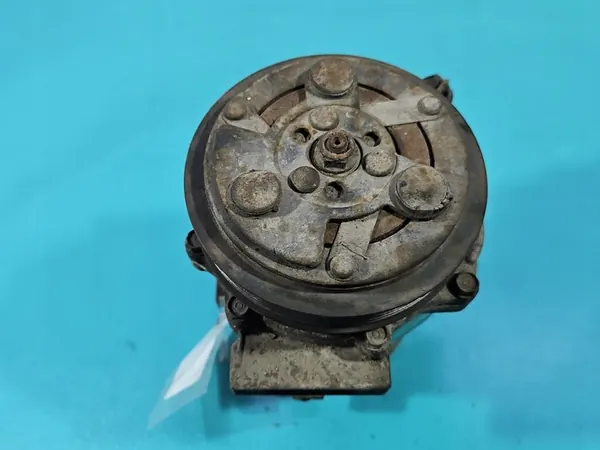 Ilmastointikompressori Opel Vectra C 1.9 CDTI OEM 13217307 image 6