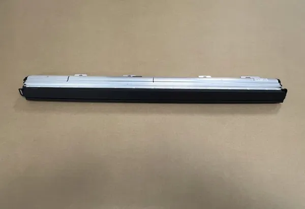 Audi Q8 Bakdörr Höger Gardin OEM 4M8861334 QBC image 2