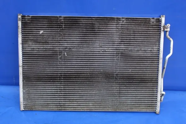 Ilmastointikondensaattori Mercedes S-luokka W221 image 3