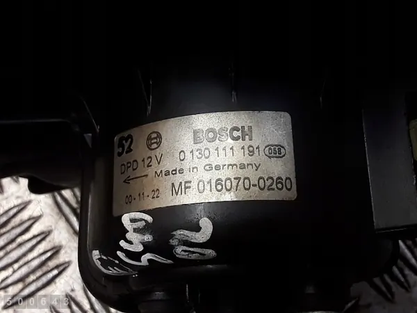 Volvo Verwarmingsventilator OEM 0130111191 - Gebruikt image 6
