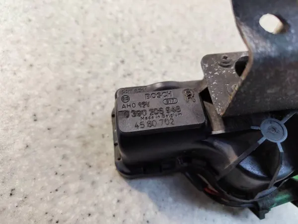Ruitenwissermotor OEM 0390206948 Rechter koplamp Saab 9-5 image 4