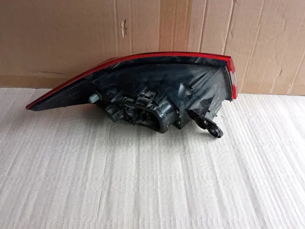 BAKLYKT RENAULT CLIO IV OEM 265502631R S-P image 3