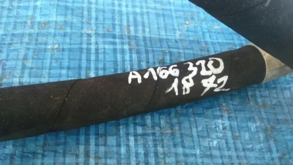 Mercedes-Benz servostyrningsslang OEM A1663201872 image 3