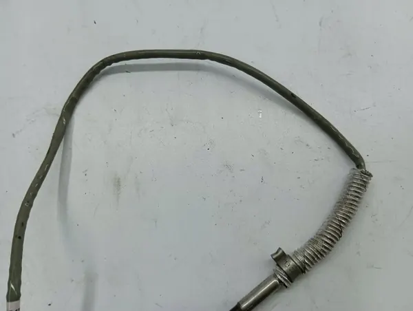 Sensor de temperatura de escape Audi A3 8Y 2021 OEM 05L906088CA image 3