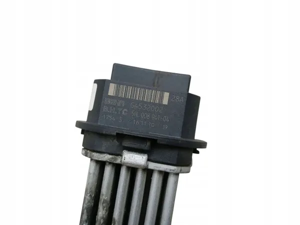 Résistance de ventilateur OEM 5HL008941 Citroen C5 III image 3