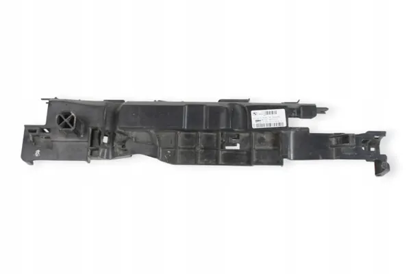 BMW OEM 8666840 Kühlerbefestigungsabdeckung - Gebraucht image 2