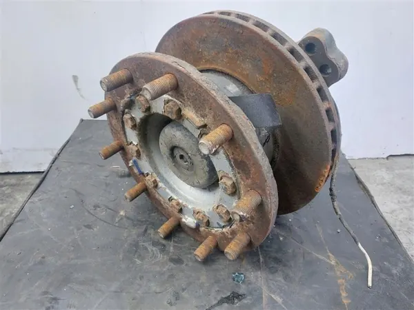 Moyeu avant gauche OEM 2PIALP pour Scania image 2