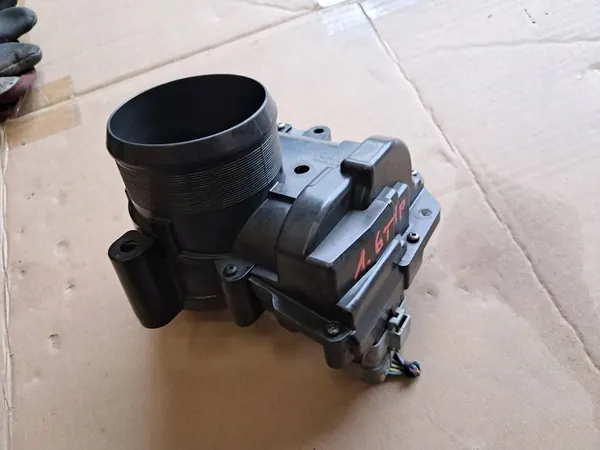 Throttle Body V757669880 Peugeot 308 1.6 THP 150 HP image 2