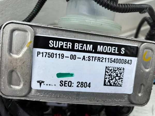 Pompe à eau Tesla OEM 1523003-00-B État utilisé image 4