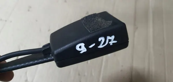 OEM 8E0857755G Vasen etuturvavyön solki Audi A4 B7 image 5