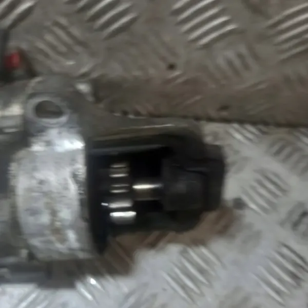 Motor de arranque Volvo V50 1.8B image 3