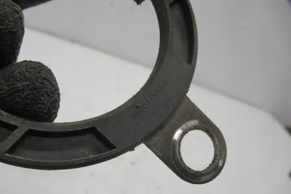 HYUNDAI IX55 ABS Sensor Rechts Achter 95681-3J000 image 4