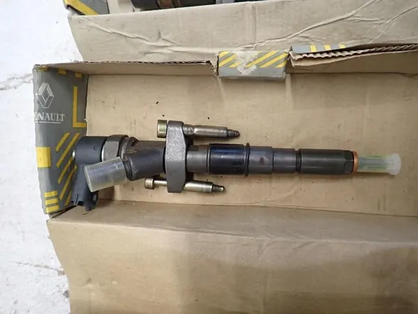 Inyector RENAULT 2.2 8200010075 image 3