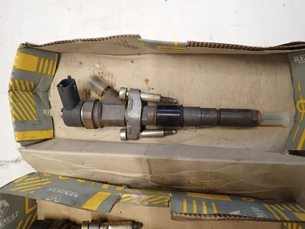 Inyector RENAULT 2.2 8200010075 image 4