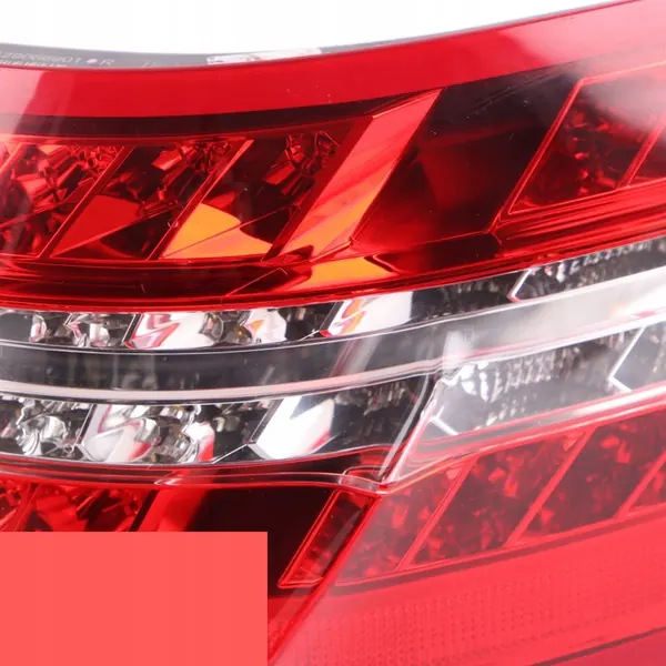 Mercedes W212 Sedan Rechter Achterlicht A2129066901 image 8