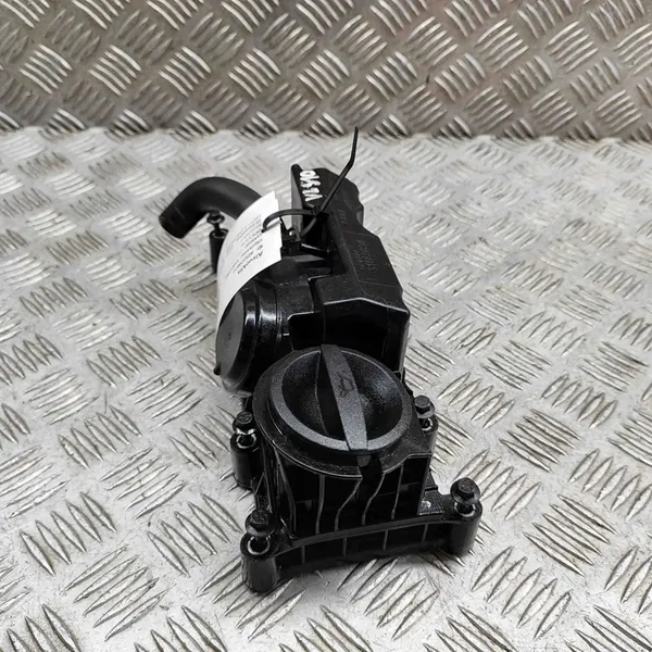 VOLVO XC40 1.5 T Oljeskseparator 31669834 image 4