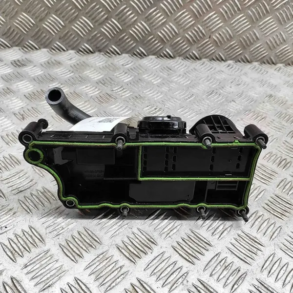 VOLVO XC40 1.5 T Oljeskseparator 31669834 image 5