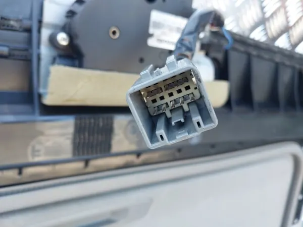 Takluckemotor OEM SZYBERDACH SILNICZEK NISSAN MURANO Z50 image 6
