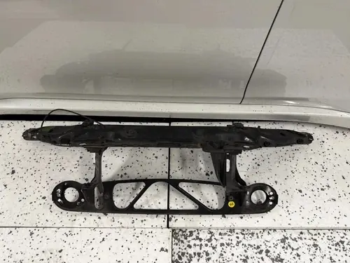 BMW Z3 Voorbumper OEM 66 - Gebruikte staat image 2