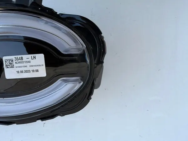 Linker Front-Halogenblinker OEM NCM92-264040 8148 image 4
