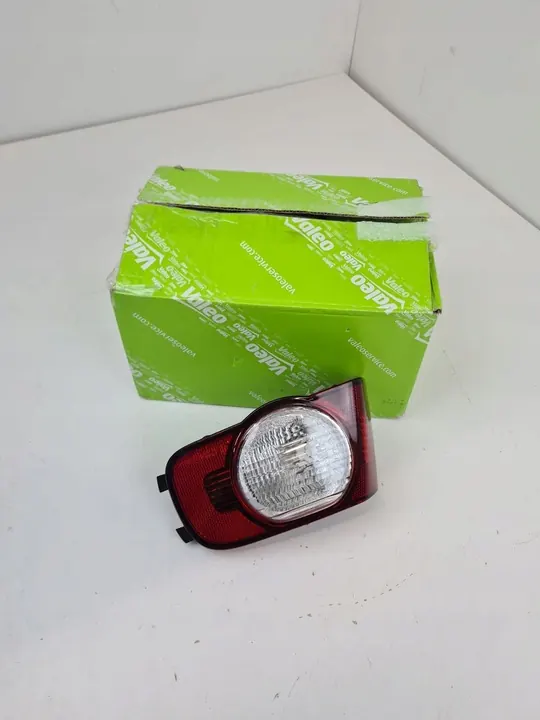 Lámpara trasera combinada Valeo para Citroën C3 Picasso image 3