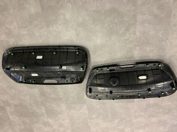 OEM 6110103 Bagageutrymmes Beklädnadsfästen Rolls-Royce Dawn image 2