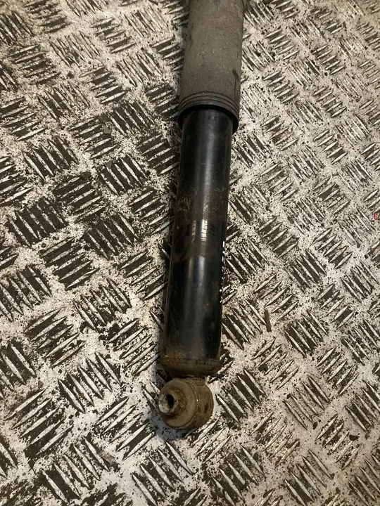 Vänster bakdämpare Mercedes-Benz E W212 2013 OEM image 2