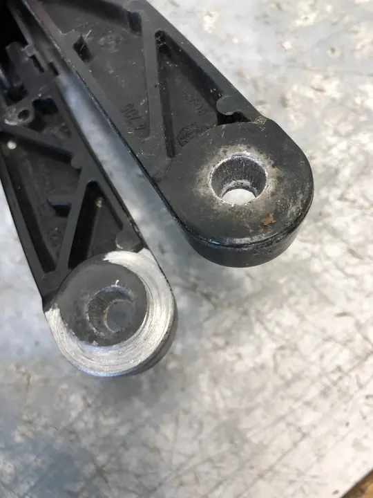 Wiper Arms Skoda Octavia II Scout 1Z1955409A 1Z1955410A image 3