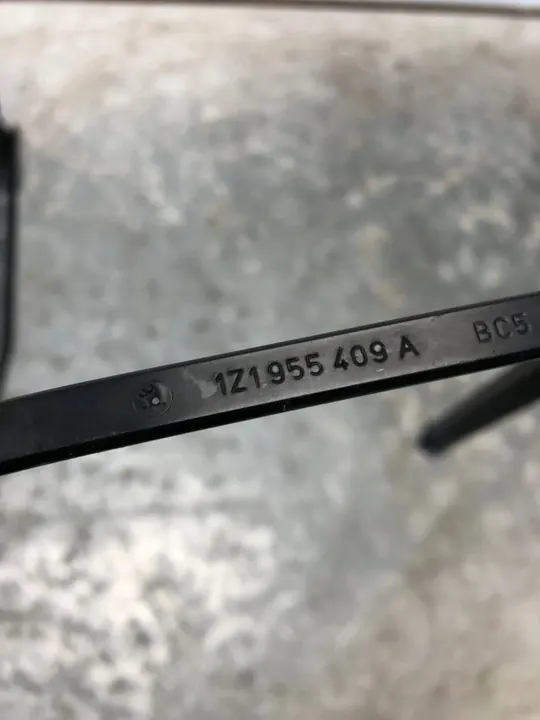 Wiper Arms Skoda Octavia II Scout 1Z1955409A 1Z1955410A image 4