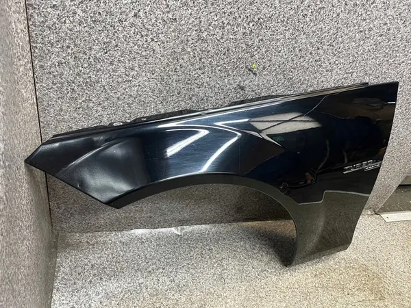 Fram vänster skärm Mercedes W204 svart OEM A2048800118 image 2