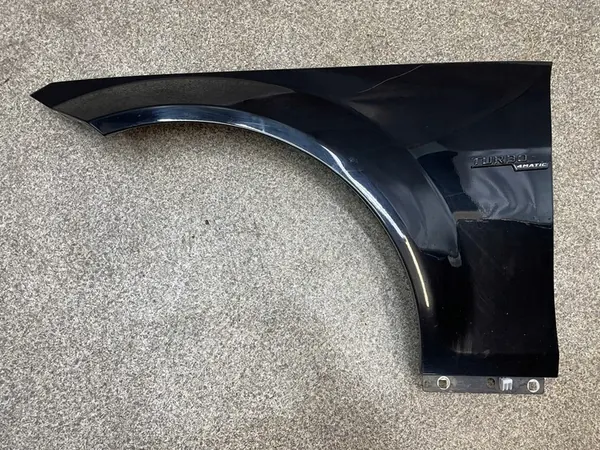 Fram vänster skärm Mercedes W204 svart OEM A2048800118 image 5