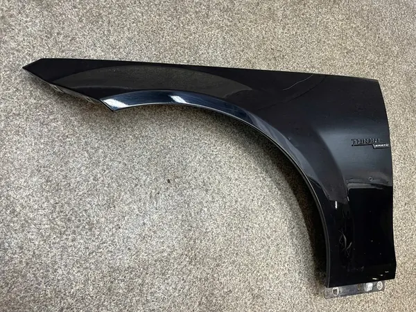 Fram vänster skärm Mercedes W204 svart OEM A2048800118 image 6