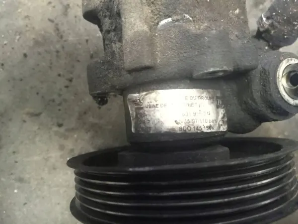 Pompe de direction Audi OEM 8D0145156K - Occasion image 4