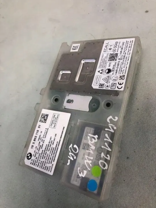 BMW OEM 12822810 Antennförstärkare - Begagnad image 2