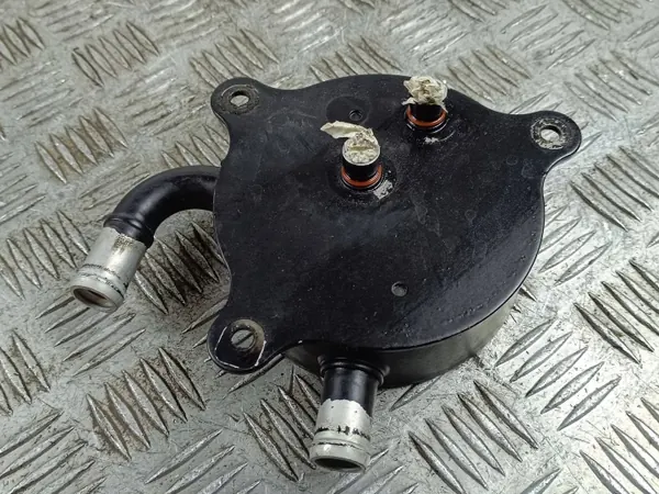 Kia Stinger vaihteistoöljynjäähdytin OEM 25610J5010 image 3