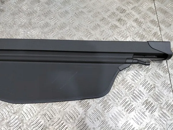BMW 5 G31 LCI Rollo de Maletero OEM 7466635 Negro image 4