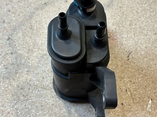Kolfilter OEM 7371249 för BMW 540i G30 image 7