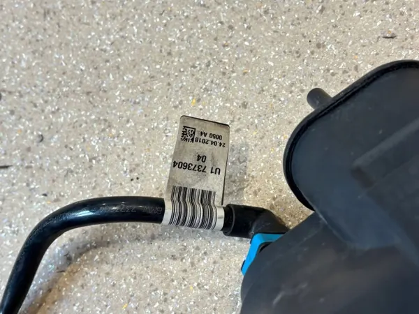Kolfilter OEM 7371249 för BMW 540i G30 image 8