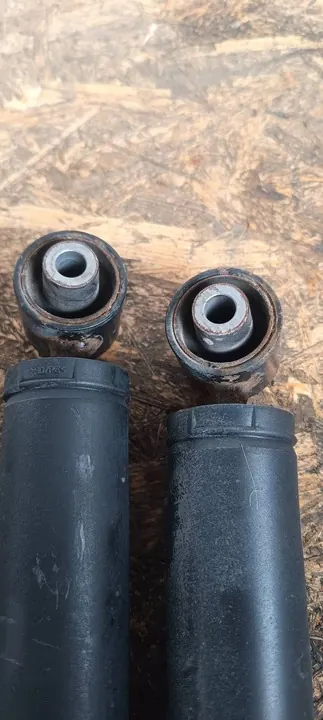 Ammortizzatore posteriore Renault Koleos I 562104837R image 3