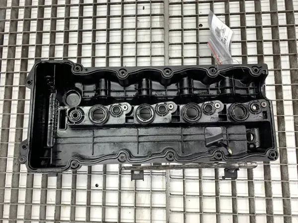 Couvercle de soupape OEM LORK-1-33510 D4FD pour Kia Optima image 3