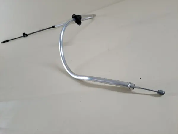 Höger handbromskabel OEM 1.5 TSI SEAT Arona FR Lift image 3