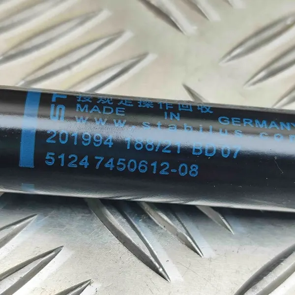 Oikea tavaratilan nostosylinteri BMW 3 (G20, G28) 7450612 image 7