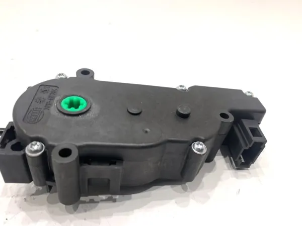 Fecho traseiro OEM A2047500060 para Mercedes S212 image 4