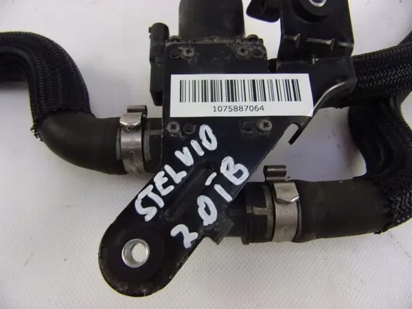 Alfa Romeo Vesipumpun Letku OEM 50533799 image 5