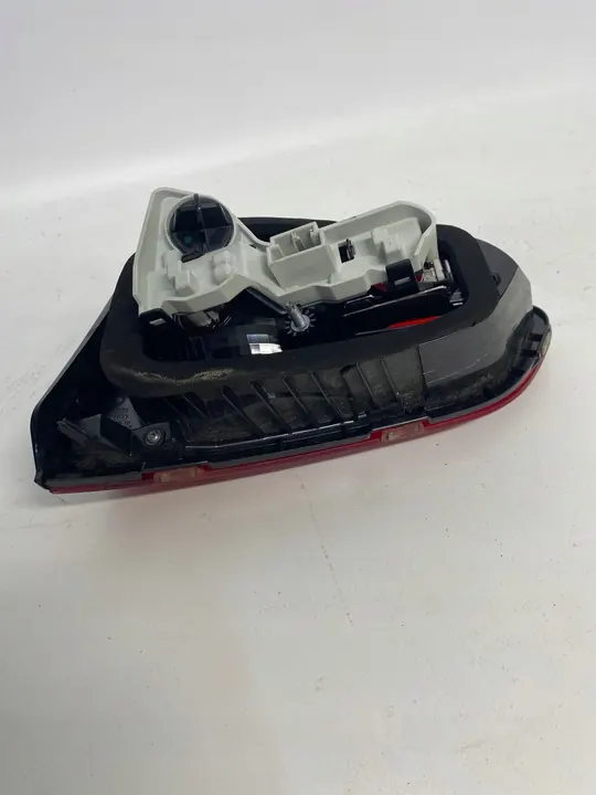 Lámpara de maletero izquierda Golf VII 5G0945093AE image 9