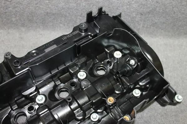 Tampa de Válvula BMW F10 F15 F20 F30 N47 image 3