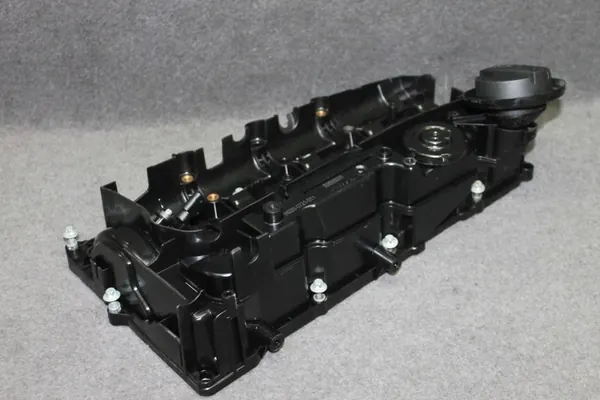 Tampa de Válvula BMW F10 F15 F20 F30 N47 image 5