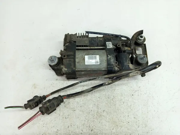 Porsche Cayenne II 958 Federungskompressor OEM 7P0616006F image 4